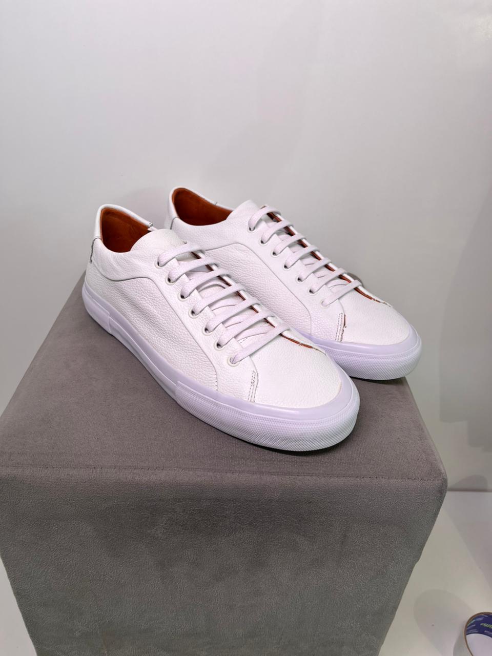 Tênis Minimals Essentials Hellik
