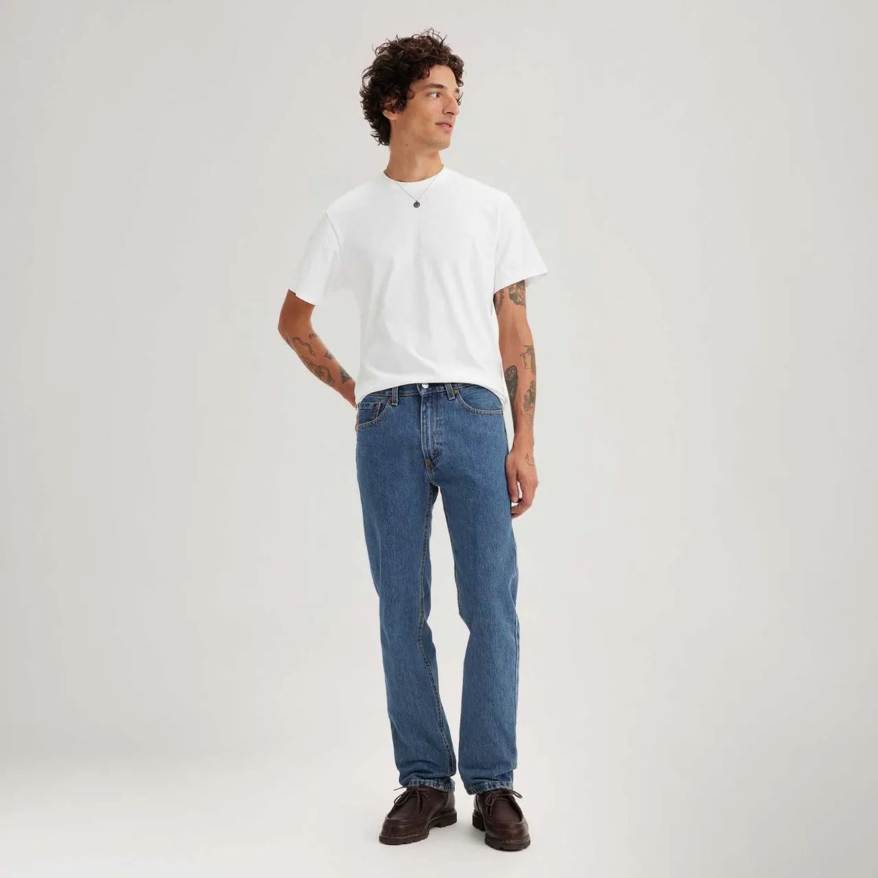 Calça Jeans Levis 505 Regular Lavagem Média