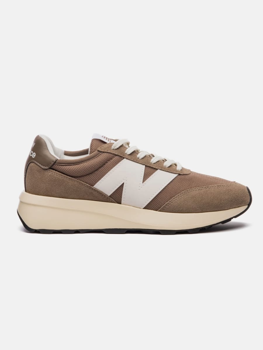 Tênis New Balance 370v1 Nude/Bege Claro