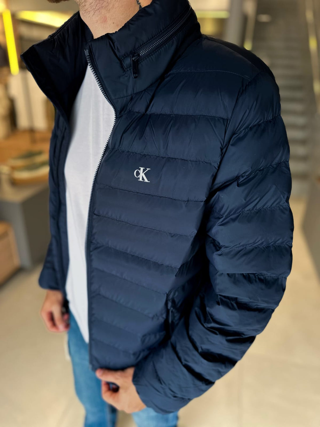 Jaqueta Puffer Metalasse Calvin Klein Marinho