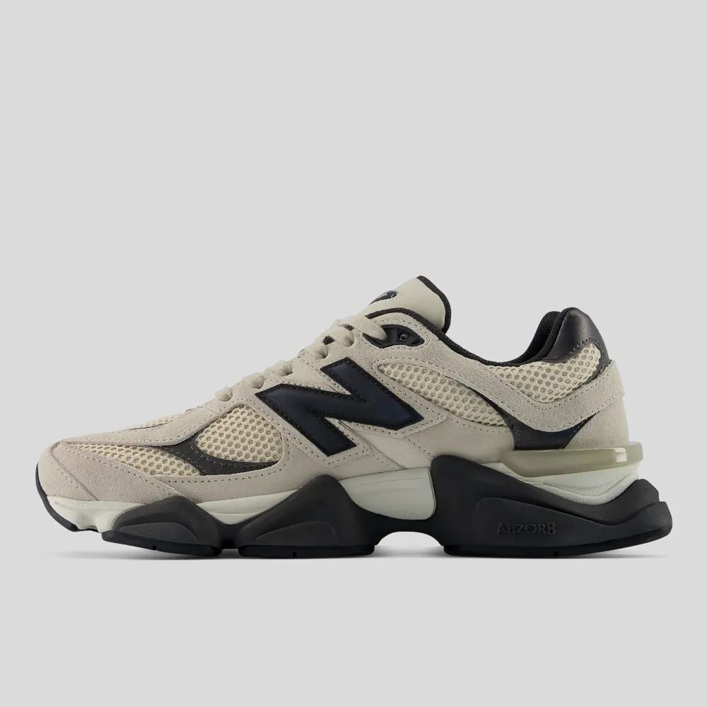 Tenis New Balance 9060 Bege/Preto
