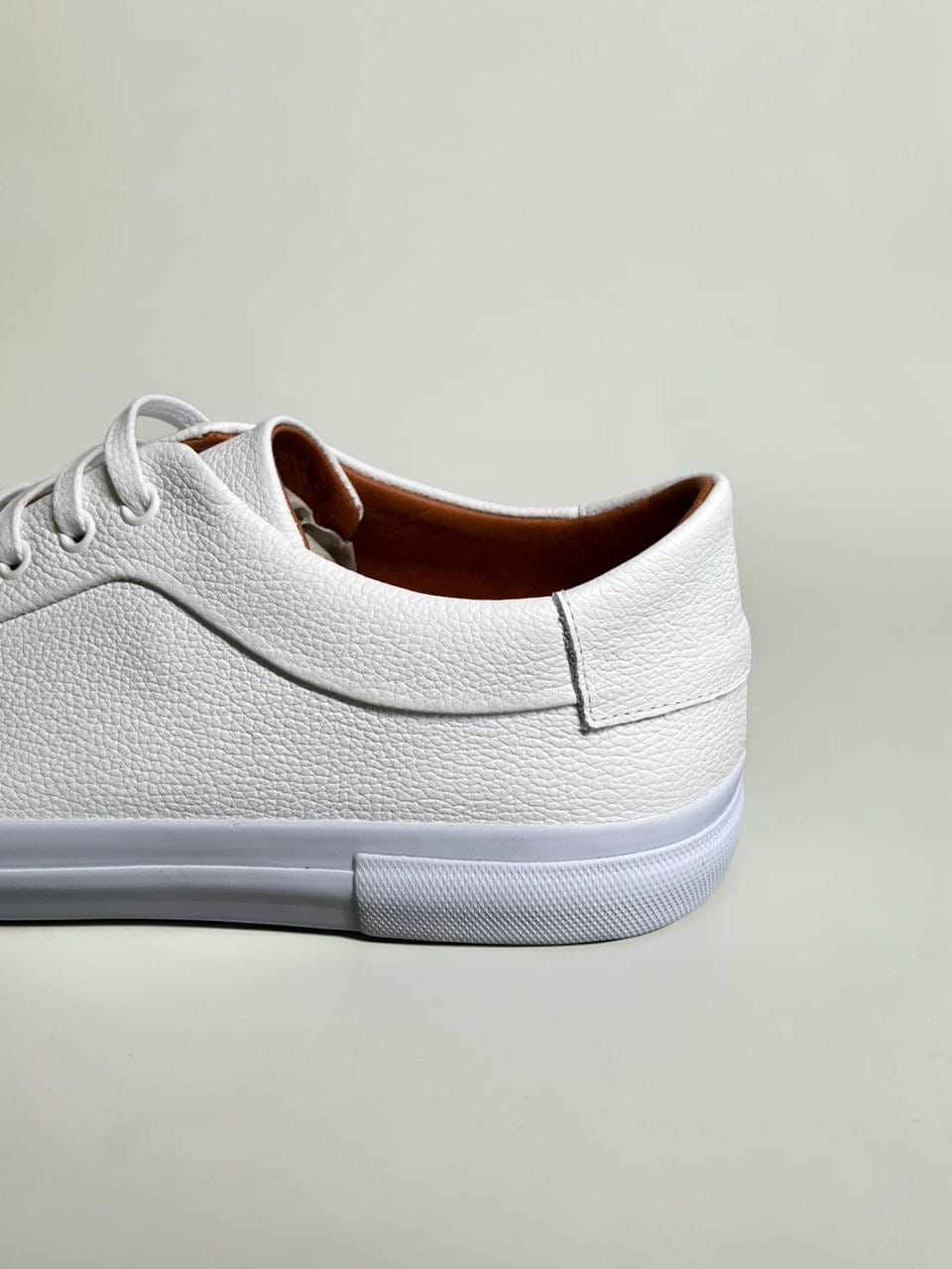 Tênis Minimals Essentials Hellik