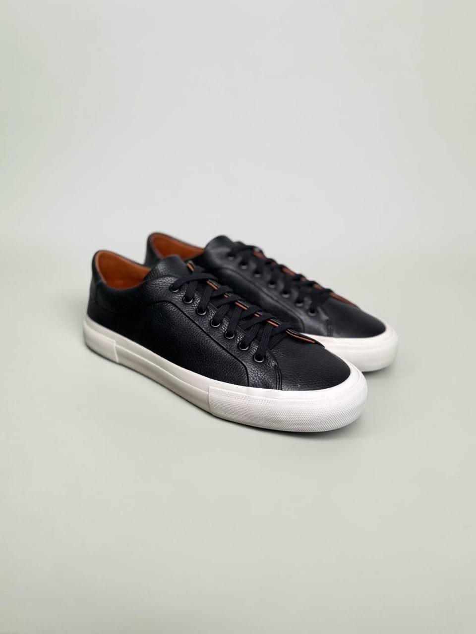 Tênis Minimals Essentials Hellik