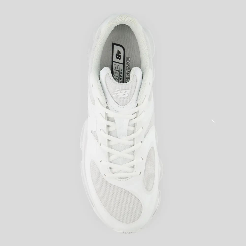 Tênis New Balance 2000 Abzorb Branco