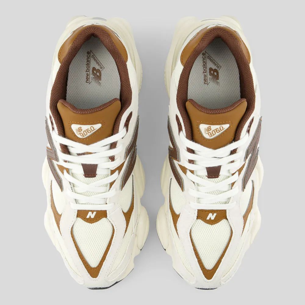 Tênis New Balance 9060 Marrom/Branco/Off