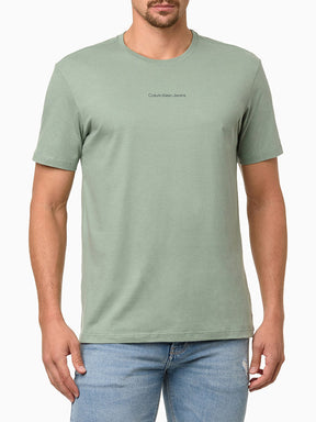 Camiseta Logo Central Calvin Klein