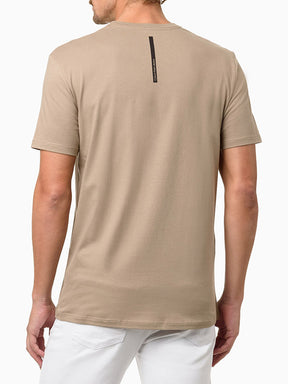 Camiseta Calvin Klein Embossed